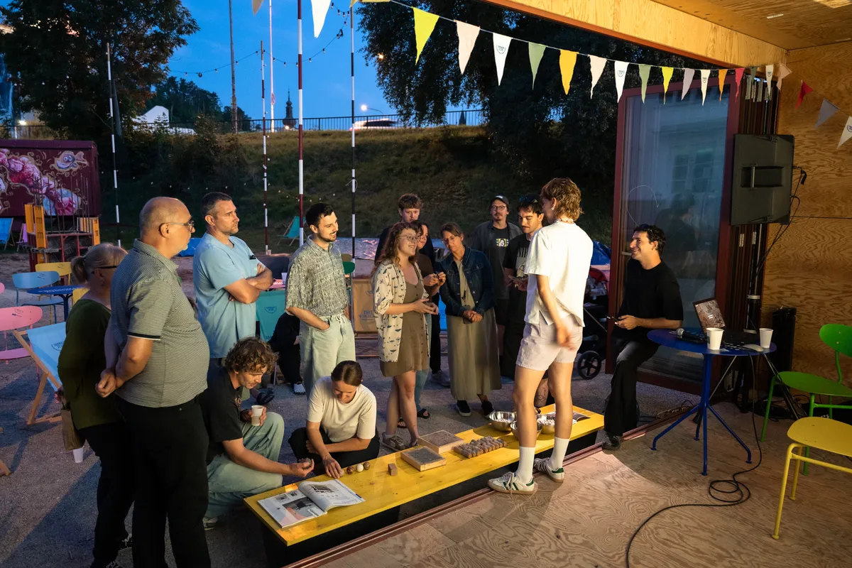 Workshop with the Kolemhlíny Collective I - photograph by Alexej Zavodnov